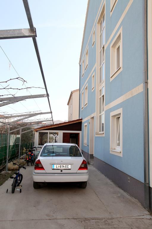 Apartments Villa Karlo Kastela Exterior photo